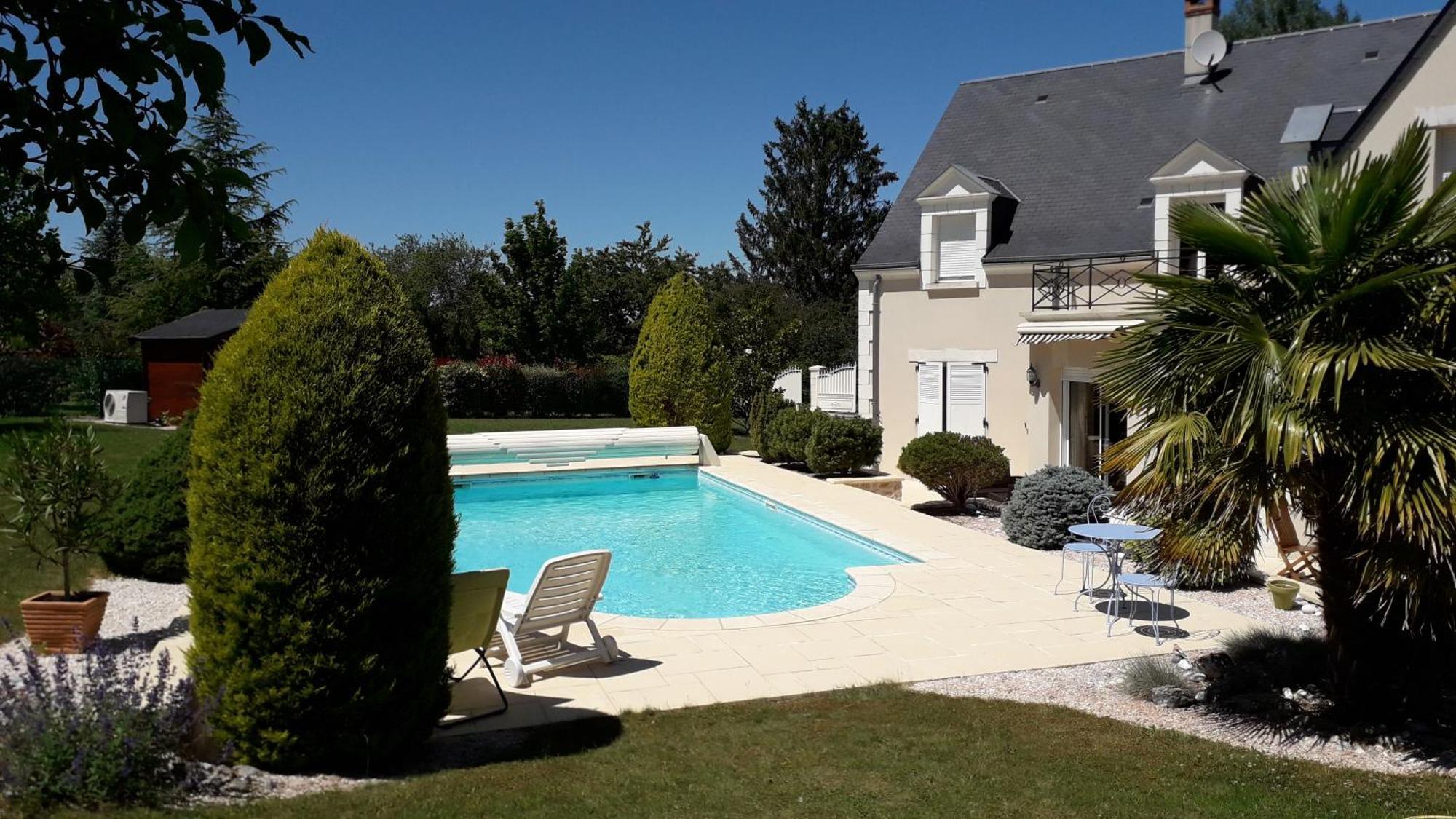 Villa Le Clos De Mosny 阿姆博斯 外观 照片